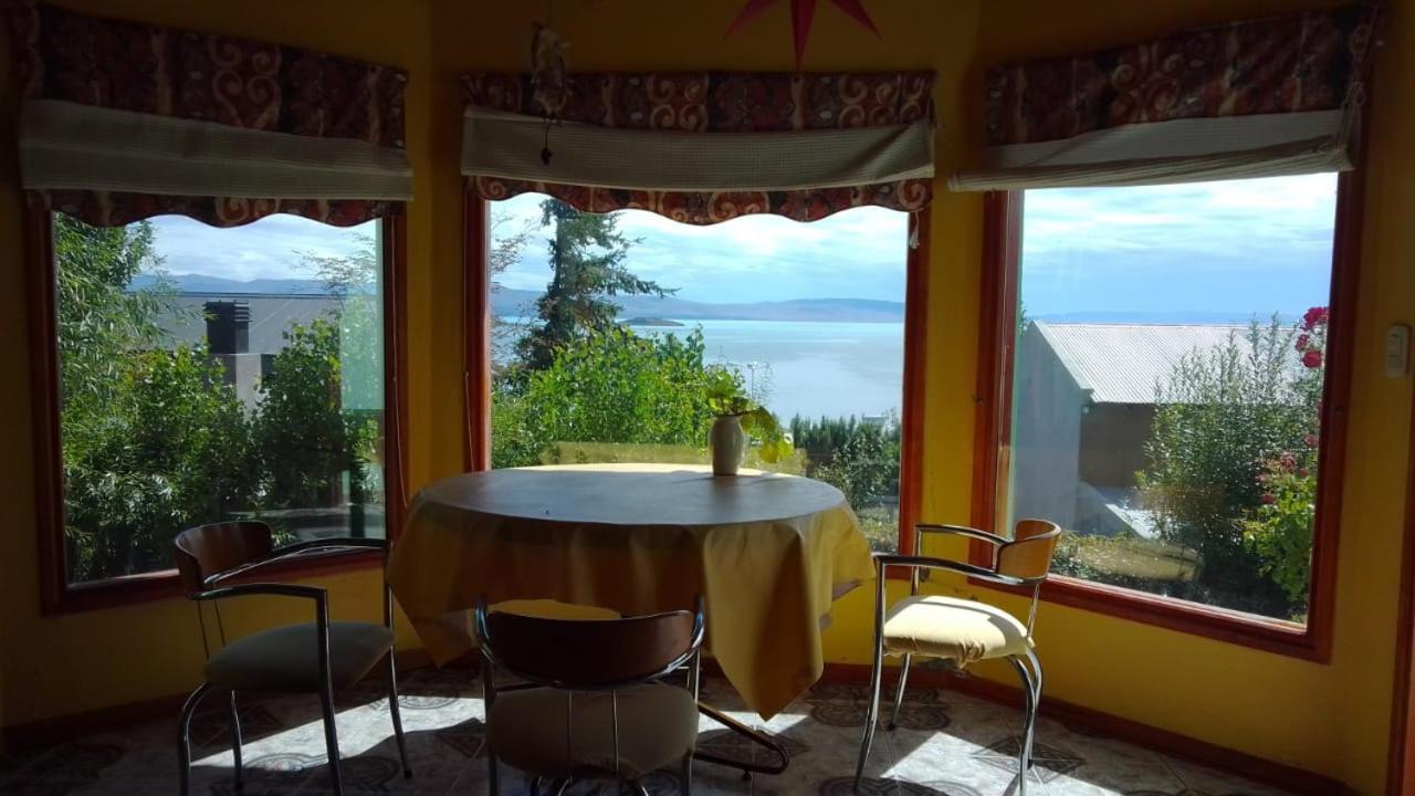 Hospedaje Manantiales Hotel El Calafate Luaran gambar