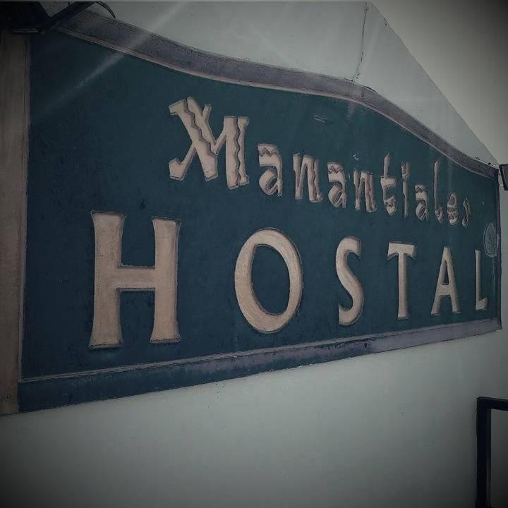 Hospedaje Manantiales Hotel El Calafate Luaran gambar