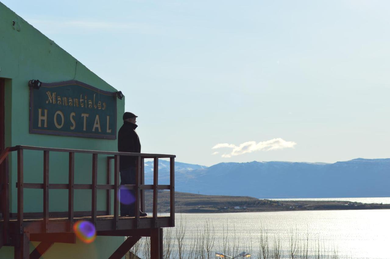 Hospedaje Manantiales Hotel El Calafate Luaran gambar